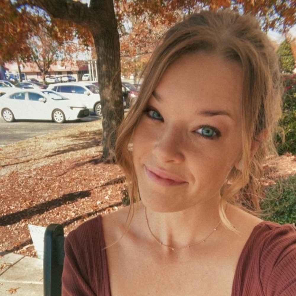 Meet your Posher, Jocelyn